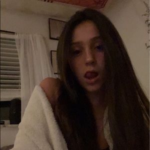 Meet your Posher, Sienna